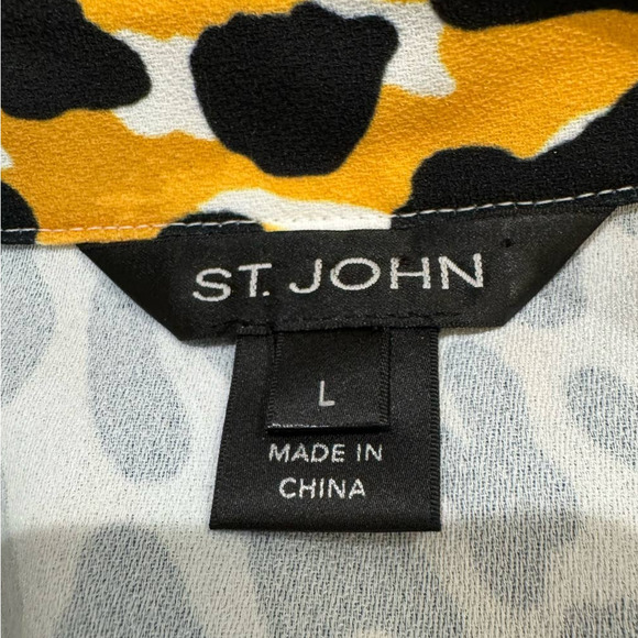 NWOT ST. JOHN $399 Crepe Black Leopard Print Blouse Size L - Picture 6 of 7